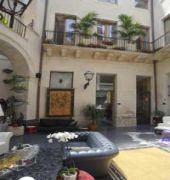 Palazzo Giaracà 3*