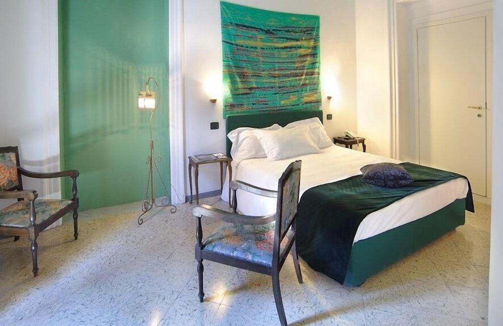 Palazzo Giaraca 3* Syracuse