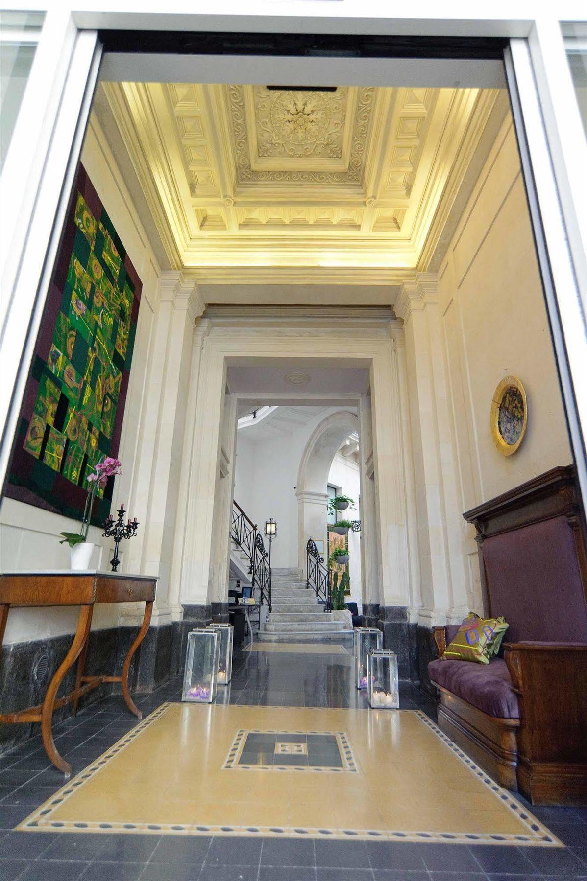 Palazzo Giaraca 3*